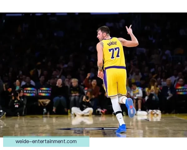 东契奇腿筋二级拉伤无限期休战 湖人恐错失一切评奖机会