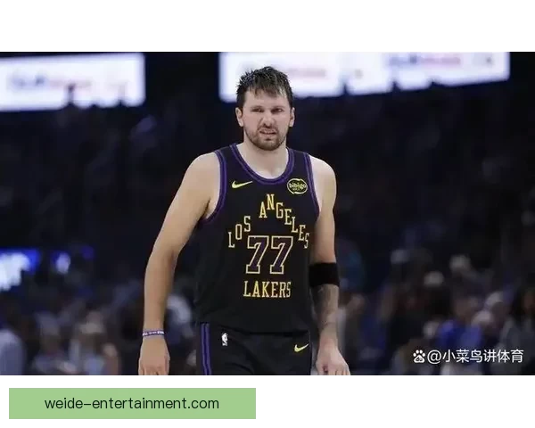 东契奇腿筋伤病原因揭秘湖人将帅回应詹姆斯强调健康至关重要